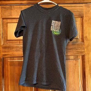 Volleyball T-shirt, Gildan size small